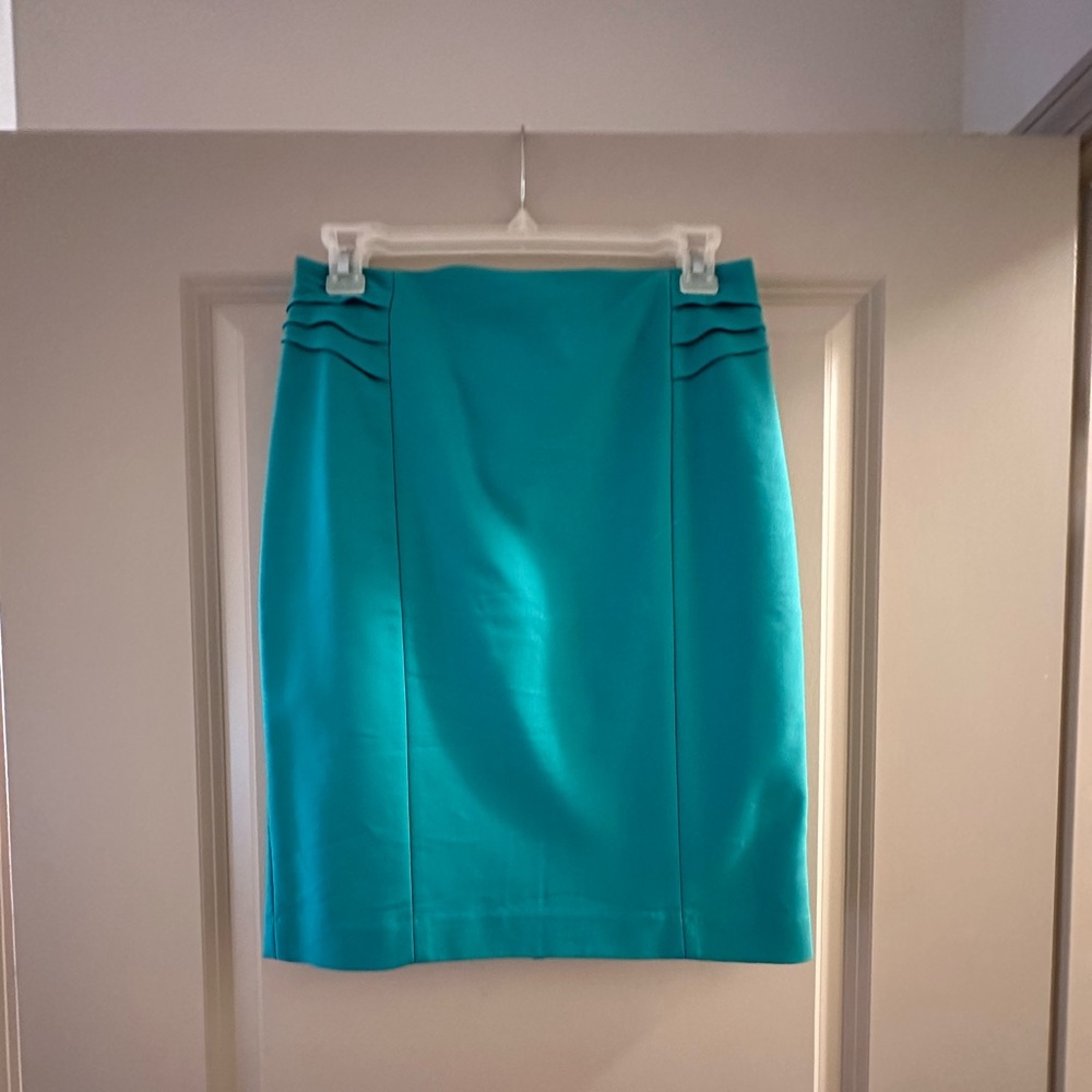 Pencil skirt